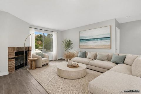 Photo of 3523 Caminito Sierra #301, Carlsbad, CA 92009 (MLS # 260011576SD)
