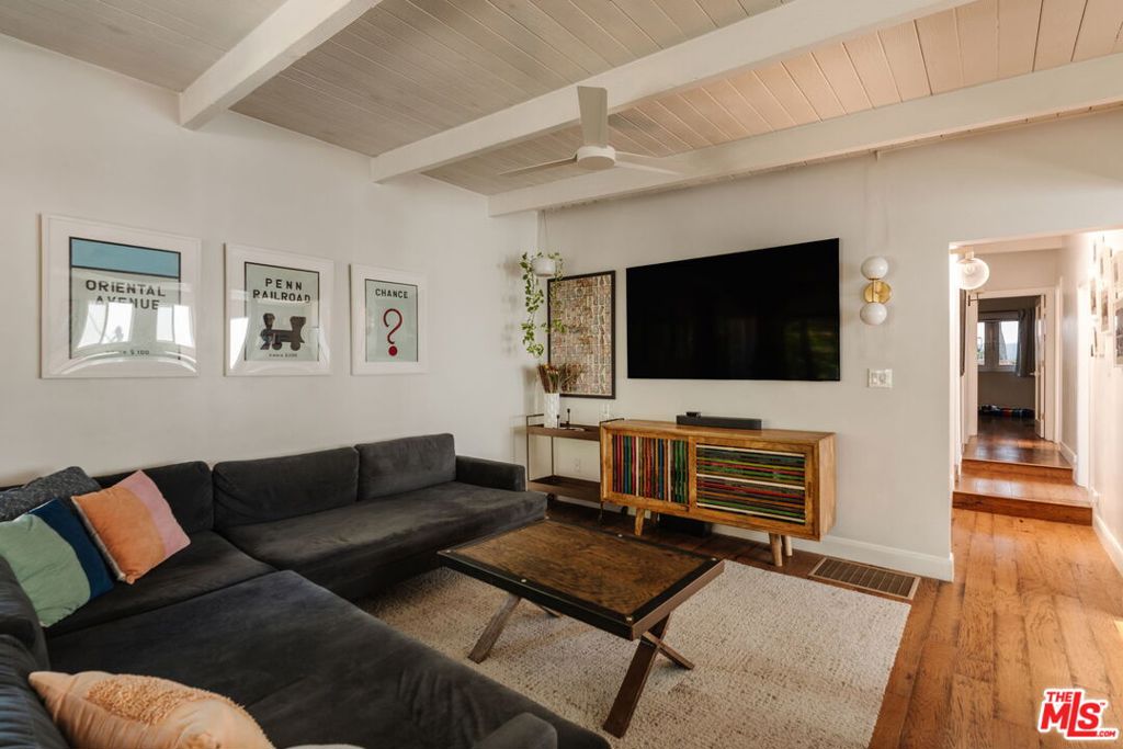 8404 Kirkwood Drive