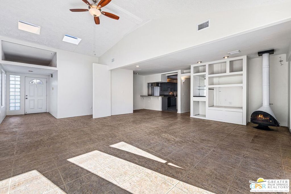 111 Canyon Rock Road