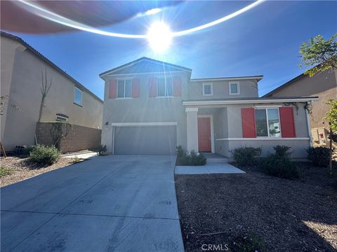 Photo of 35349 Hutchison Place, Beaumont, CA 92223 (MLS # IV25247536) Photo of 35349 Hutchison Place, Beaumont, CA 92223 (MLS # IV25247536)