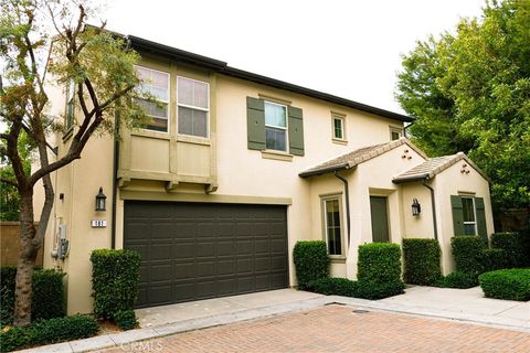 Photo of 181 Bright Poppy, Irvine, CA 92618 (MLS # PW25193871)