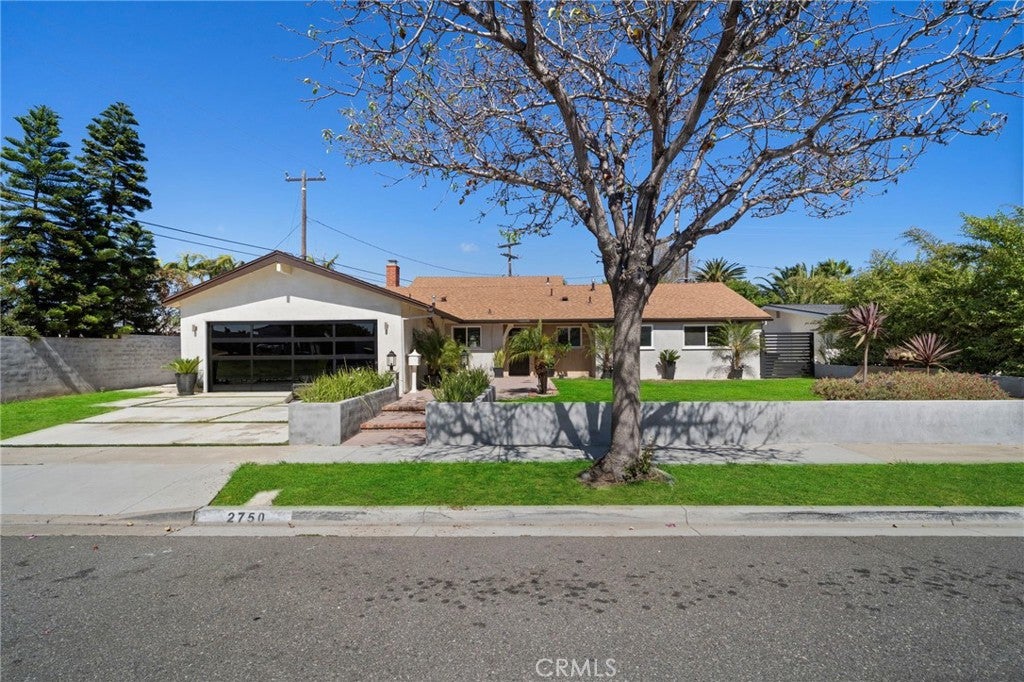 2750 San Carlos LN, Costa Mesa CA 92626
