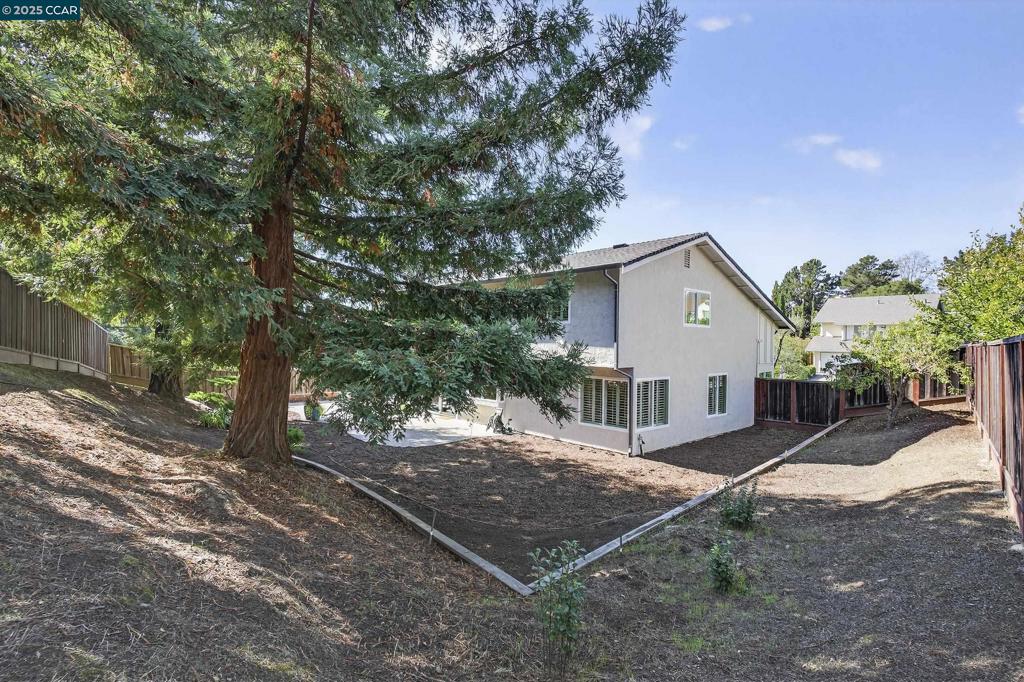 MAY VALLEY - Residential