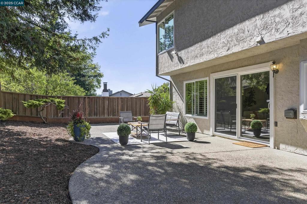 MAY VALLEY - Residential