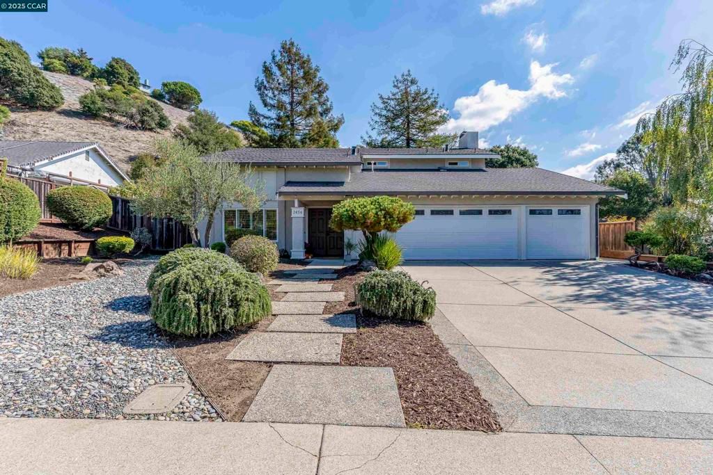 Photo of 3656 Morningside Dr Dr, Richmond, CA 94803 (MLS # 41115124)