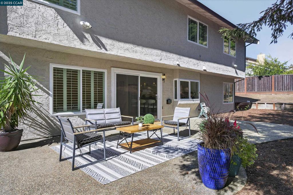 MAY VALLEY - Residential