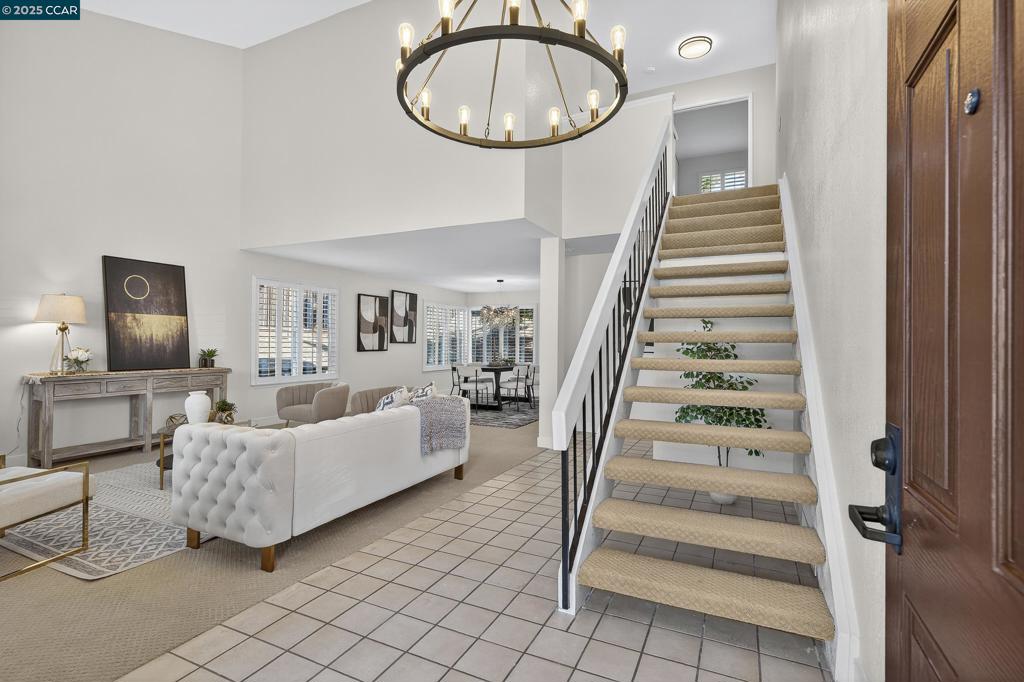 MAY VALLEY - Residential