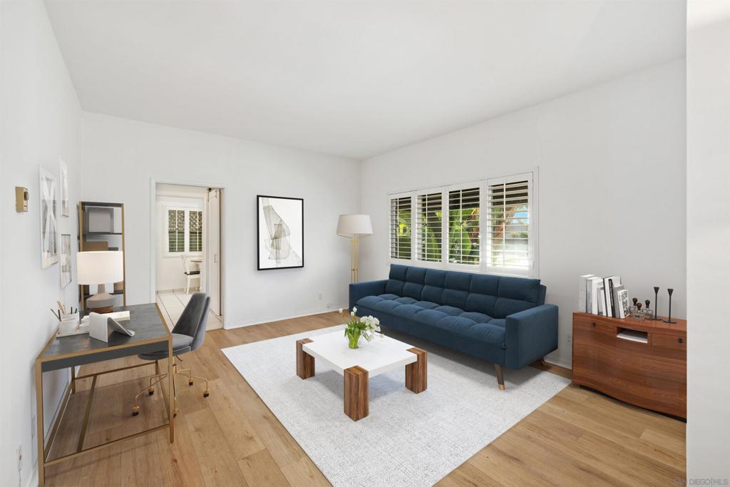 415 Gravilla St 11