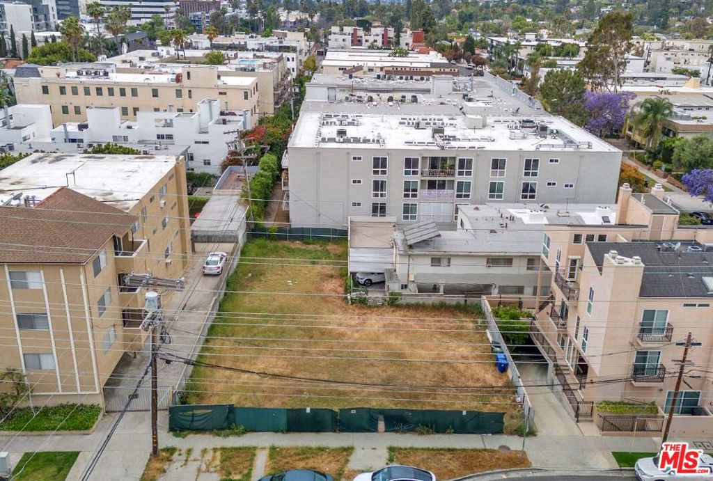 1121 S Westgate Avenue 1115