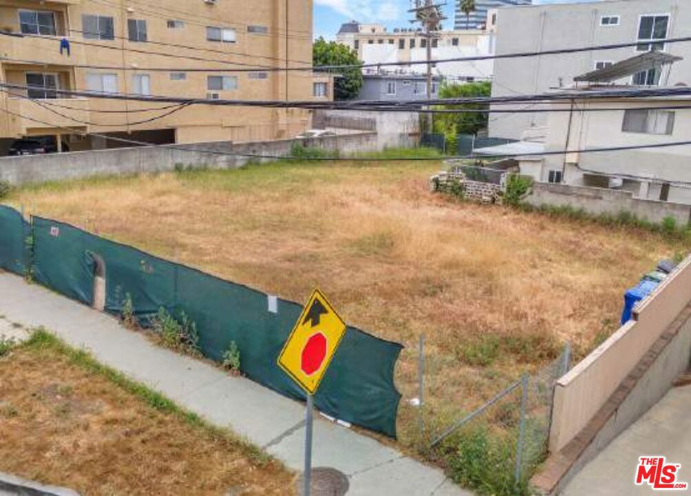 1121 S Westgate Avenue 1115