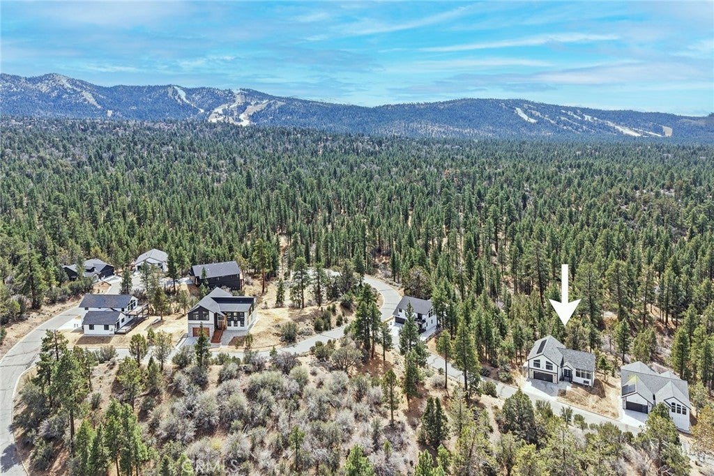 445 Woodcreek