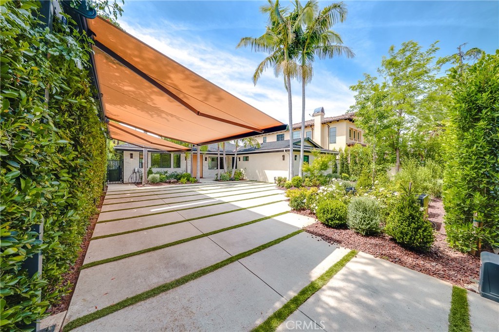 13946 Chandler