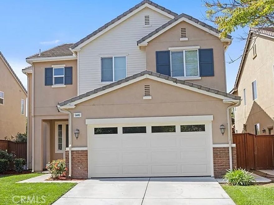 Spacious Avalon Community Home with Greenbelt View!

Welcome to this inviting 3-bedroom, 2-bathroom home in the desirable Avalon Community of Perris. Inside, you’ll find a warm and welcoming fireplace that anchors the living space, perfect for cozy evenings at home. The home also boasts an updated HVAC system, ensuring year-round comfort.



Step outside to a backyard that offers peaceful greenbelt views and no rear neighbors, giving you extra privacy and a relaxing outdoor retreat. As part of the Avalon Community, you’ll enjoy access to resort-style amenities including a sparkling pool, clubhouse, and fitness center.



This home offers the perfect blend of comfort, convenience, and lifestyle. Schedule a showing today and discover all that Avalon living has to offer!