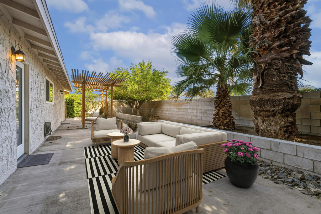 Palm Desert Country - Residential