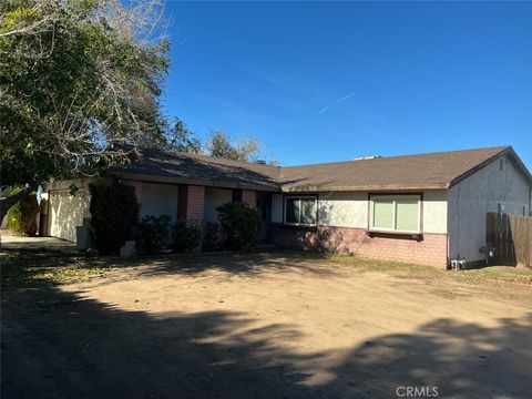 15404 Lindero Street Victorville CA 92395