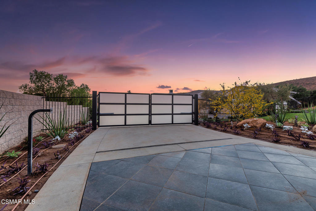 Custom NR-736 - 736 - Residential