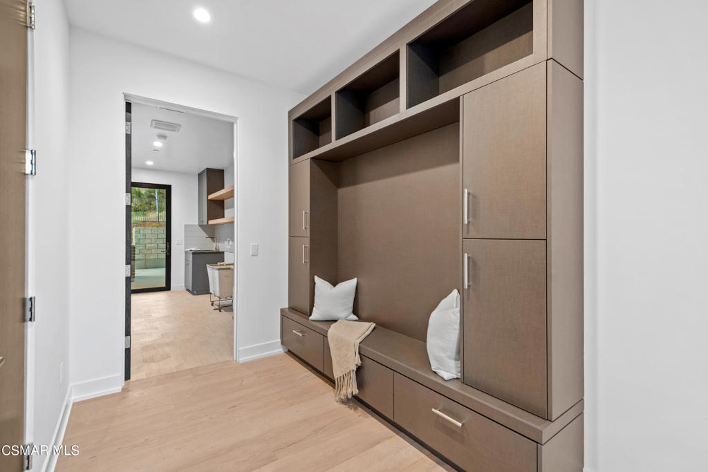 Custom NR-736 - 736 - Residential