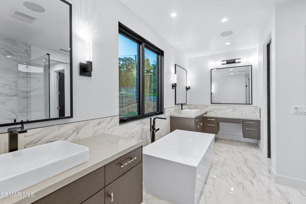 Custom NR-736 - 736 - Residential