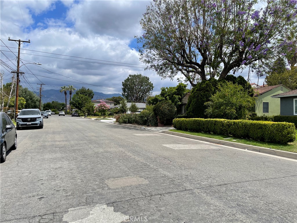 5648 Loma