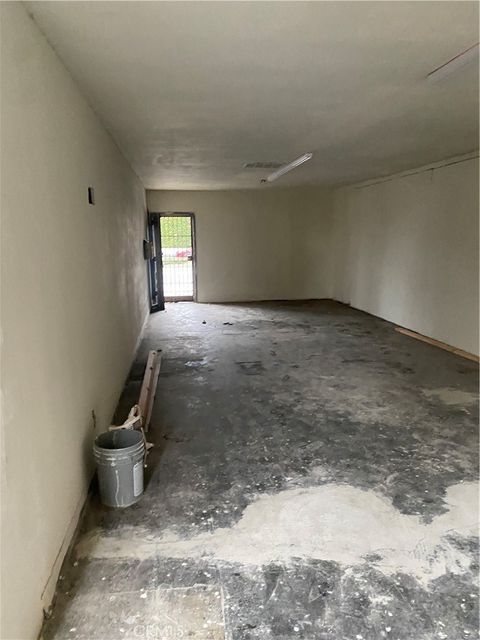 603 S Long Beach Compton CA 90221