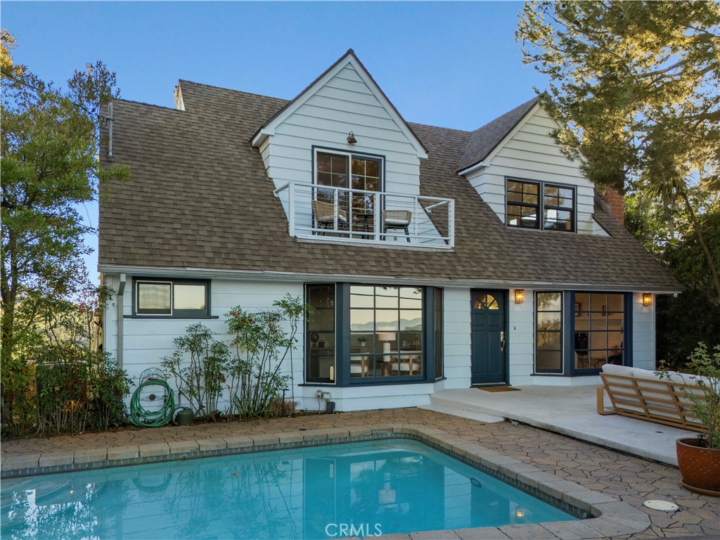 8615 Skyline Drive
