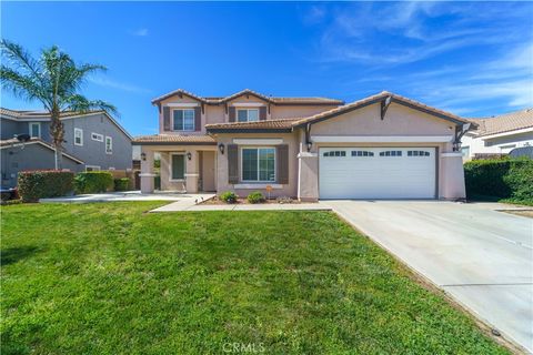 Photo of 28773 Eridanus Dr, Menifee, CA 92586 (MLS # SW26048132)