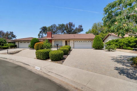 Photo of 12564 Camino Emparrado, San Diego, CA 92128 (MLS # PTP2605917)