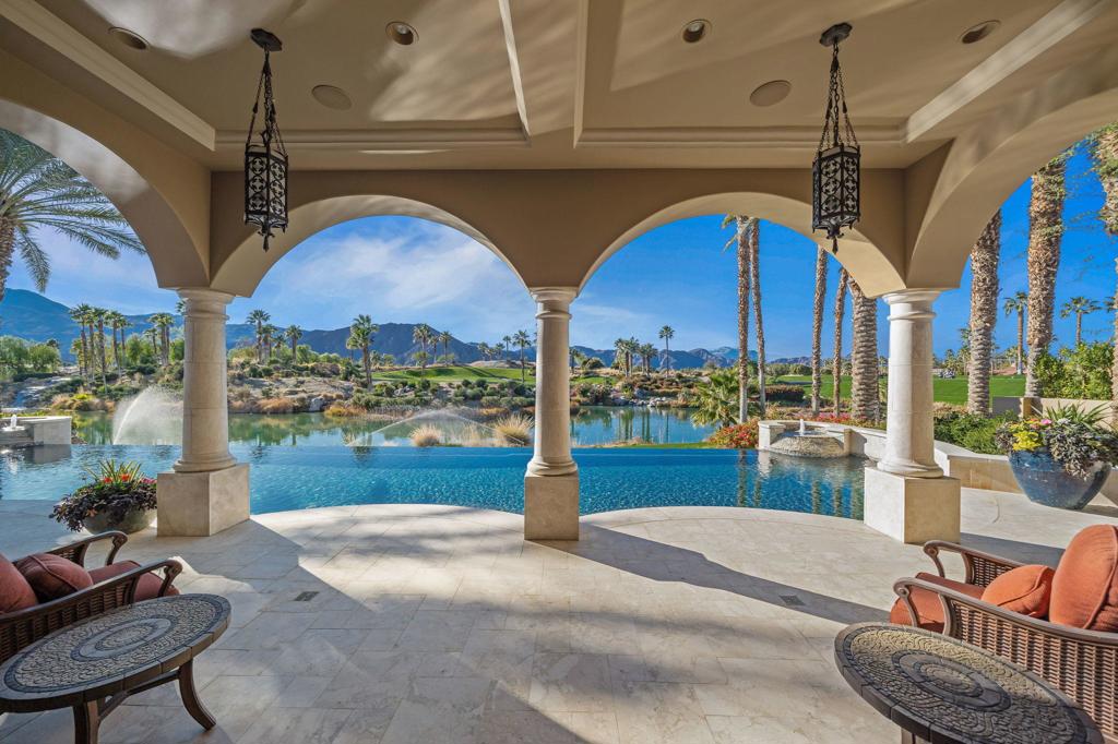 The Hideaway - Residential