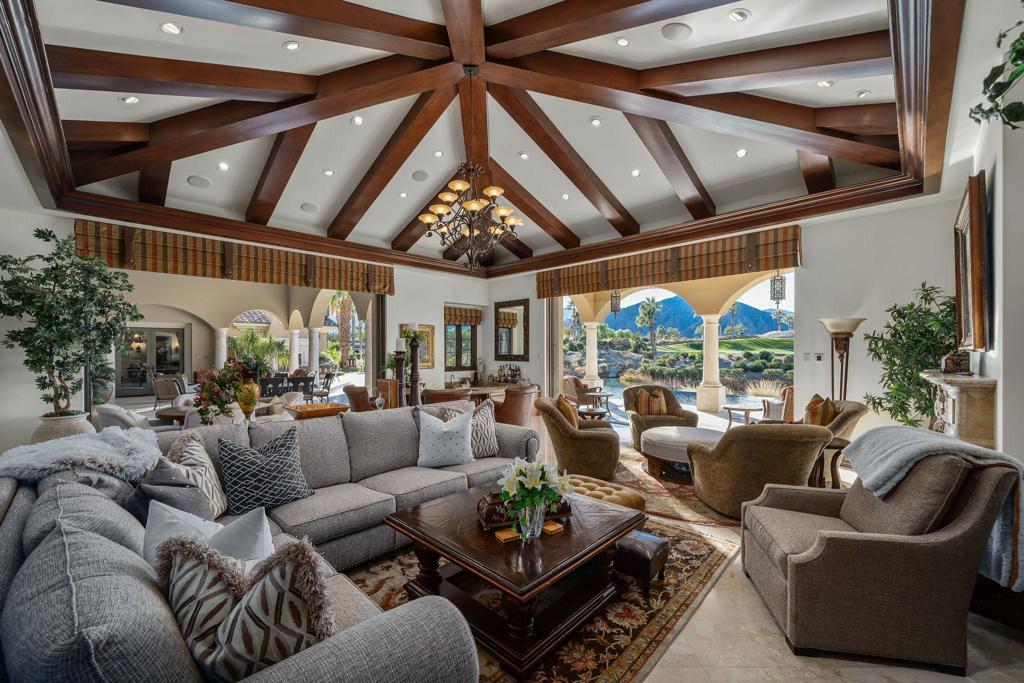 The Hideaway - Residential