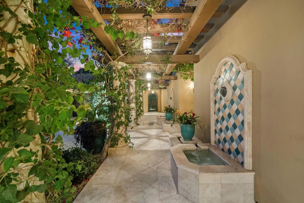 The Hideaway - Residential