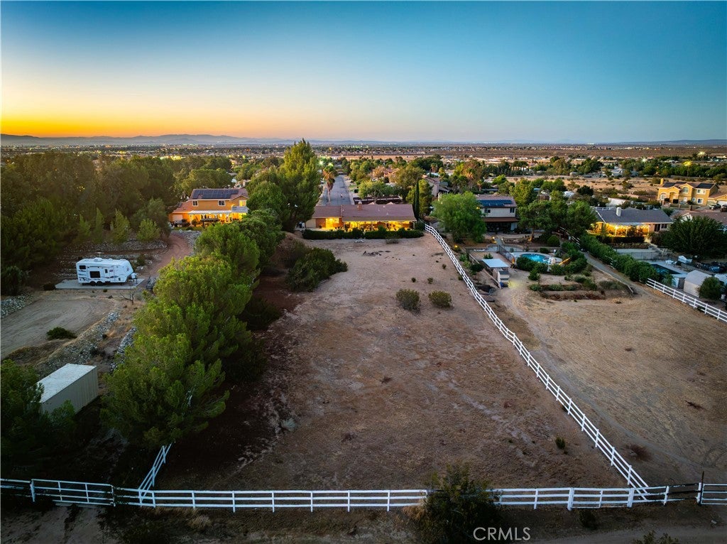 5370 E Avenue T10
