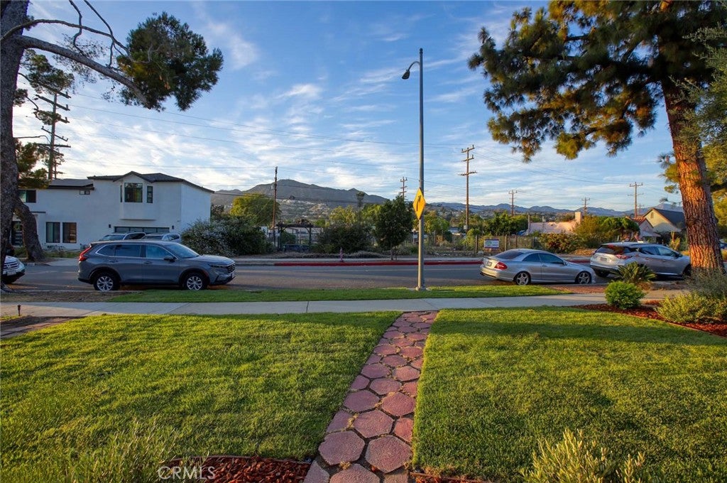 822 Monterey