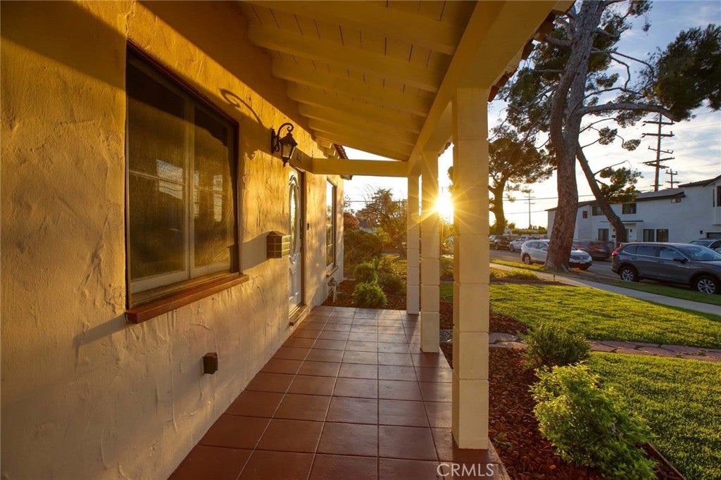 822 Monterey