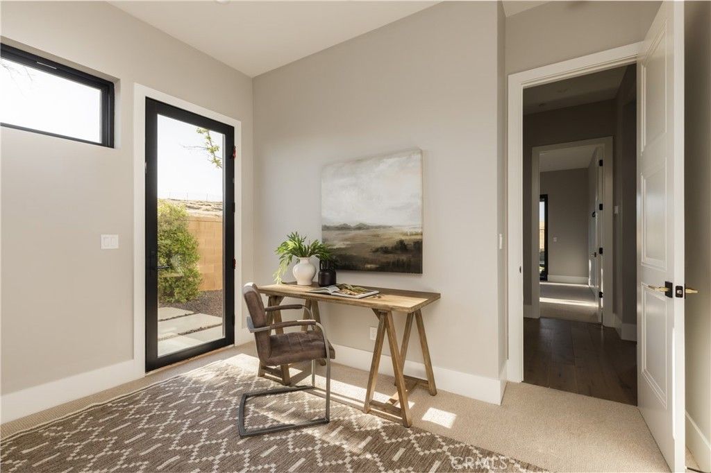 listing image 130725337057114328329