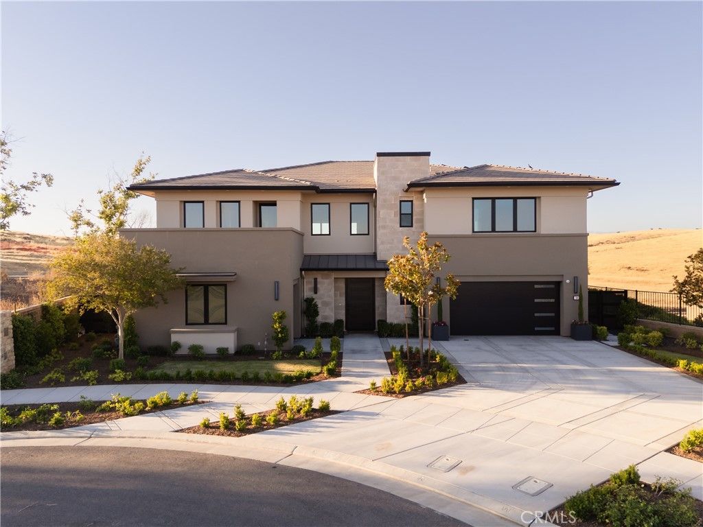 listing image 130725497006051830747
