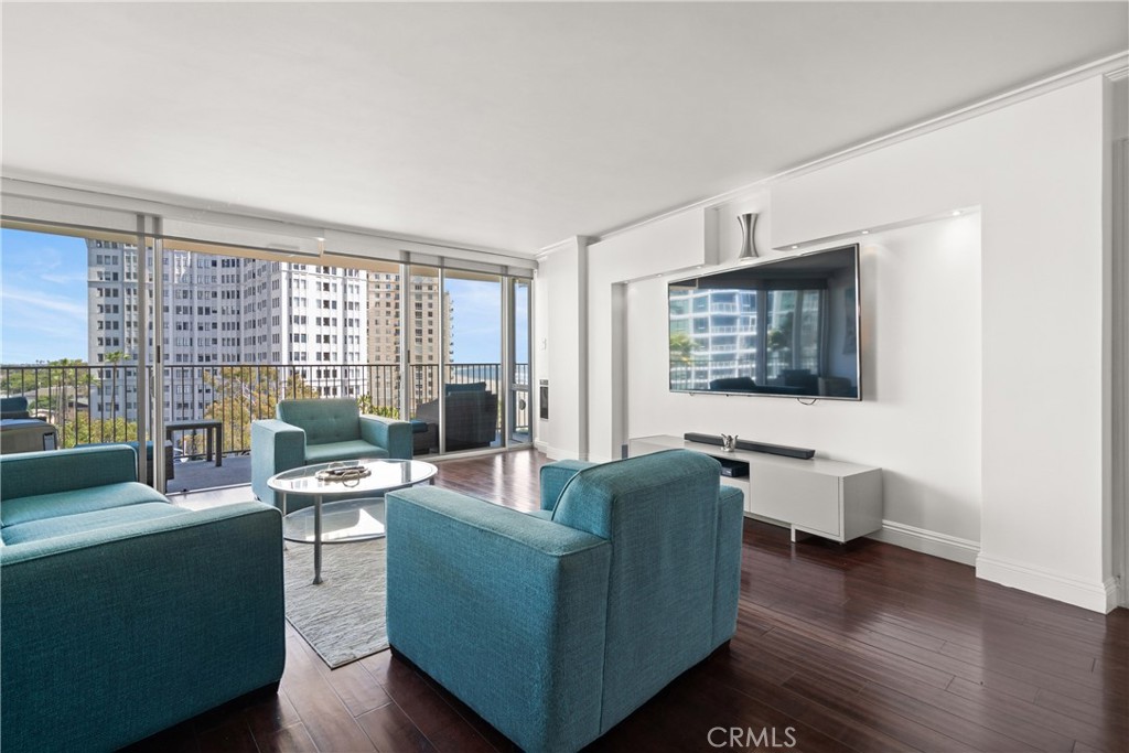 Alamitos Beach (AB) - Residential Lease