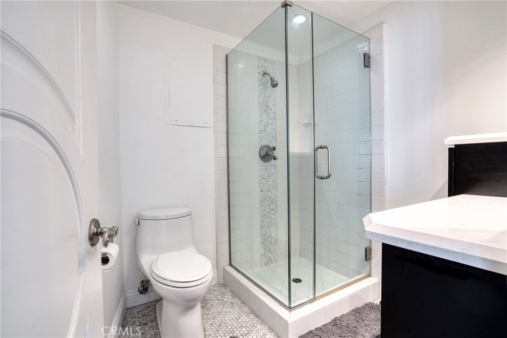 Alamitos Beach (AB) - Residential Lease