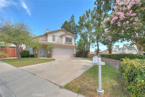Photo of 523 Towergrove DR, Corona, CA 92879 (MLS # CV26179884)