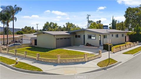 Photo of 17042 Rorimer ST, La Puente, CA 91744 (MLS # CV26125000)