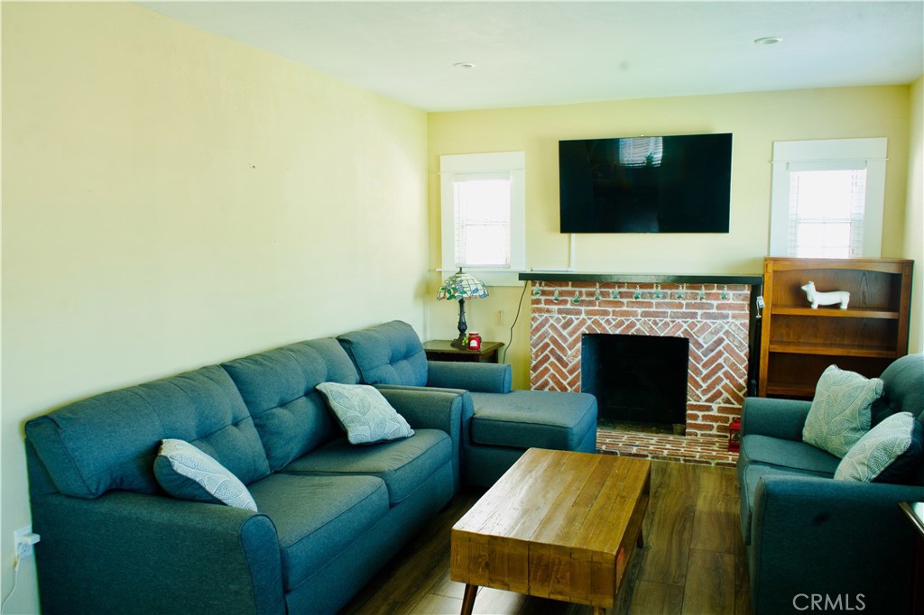 1452 W 52nd Street
