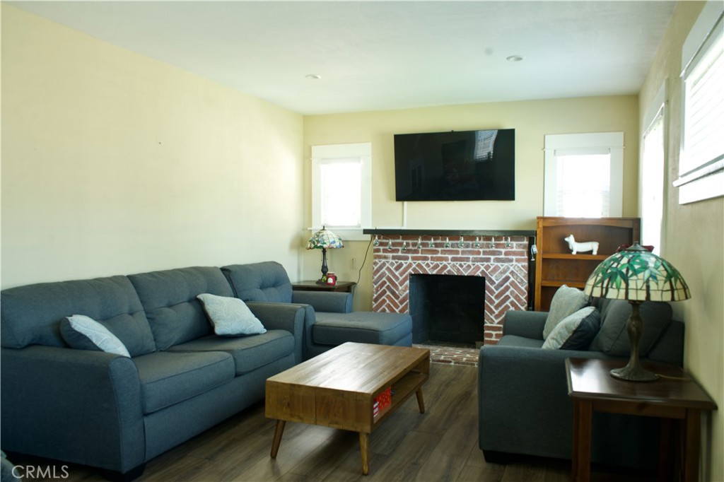 1452 W 52nd Street