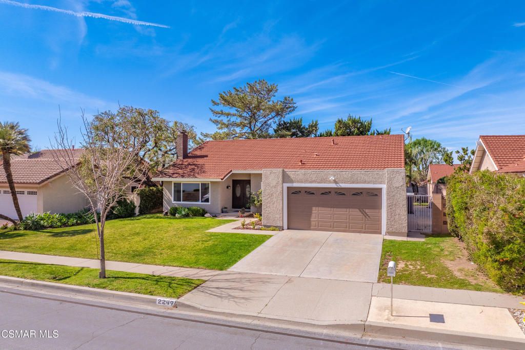 Photo of 2249 St Clair Avenue, Simi Valley, CA 93063 (MLS # 226000973)