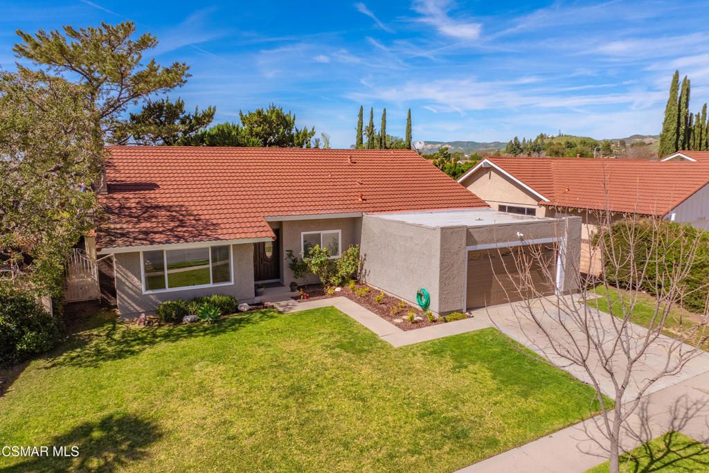 Photo of 2249 St Clair Avenue, Simi Valley, CA 93063 (MLS # 226000973)