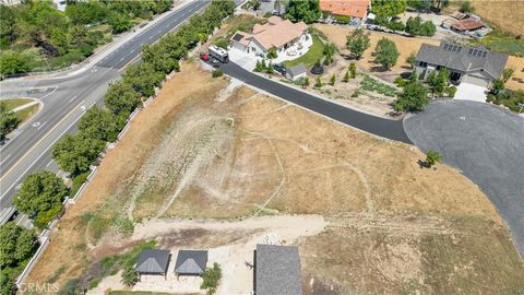 Photo of 1225 Kapareil Ln, Paso Robles, CA 93446 (MLS # NS26080223)