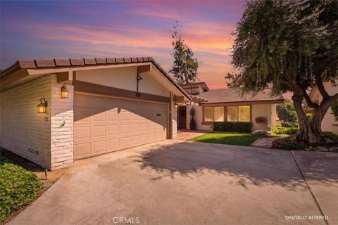 Photo of 702 Via Zapata, Riverside, CA 92507 (MLS # IV26074495)