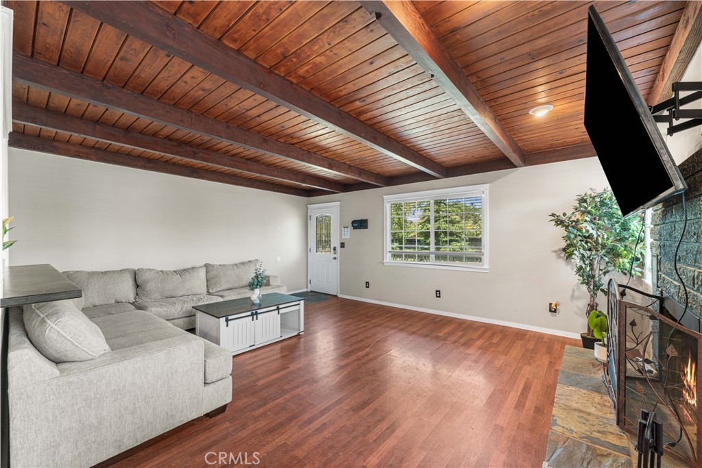 43249 42nd Street W