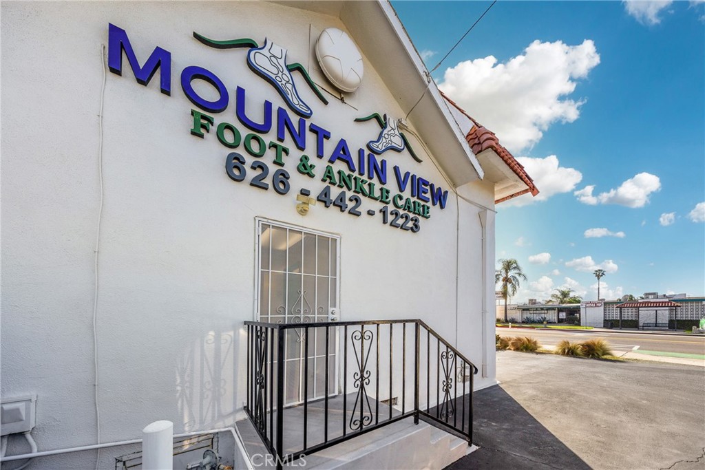 3503 Lexington Avenue