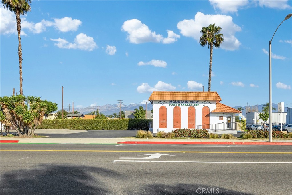 3503 Lexington Avenue