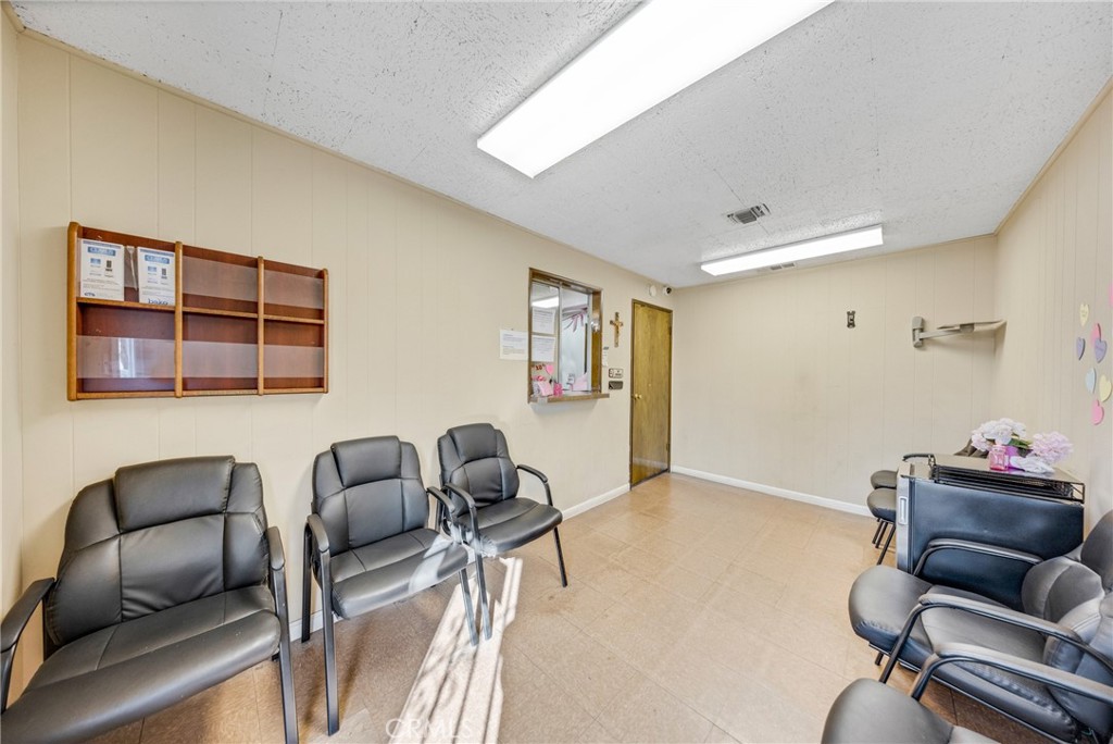 3503 Lexington Avenue