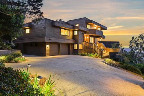 Photo of 441 Holmwood Lane, Solana Beach, CA 92075 (MLS # NDP2604318)